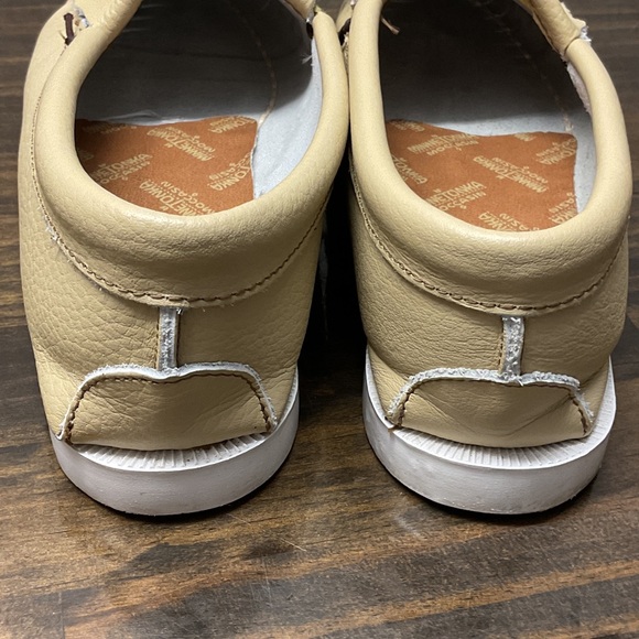 Lot Bundle Two Pair Women’s Minnetonka Beaded Fringe Moccasin Loafers Tan White - Picture 3 of 11